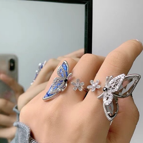 Bufferfly Rings